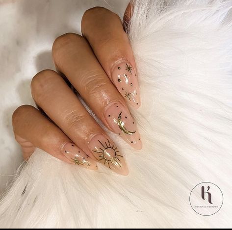 Sun Nails, Concert Nails, Star Nail Designs, Moon Nails, Almond Acrylic Nails, Senior Prom, Star Nails, Neutral Nails, Minimalist Nails