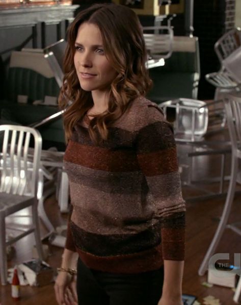 Brooke Davis, One Tree Hill Season 9 Brooke Davis Outfits, Sophia Bush Hair, One Tree Hill Brooke, Sophia Bush Style, Erin Lindsay, Brooke Davis, Sophia Bush, Tree Hill, One Tree Hill