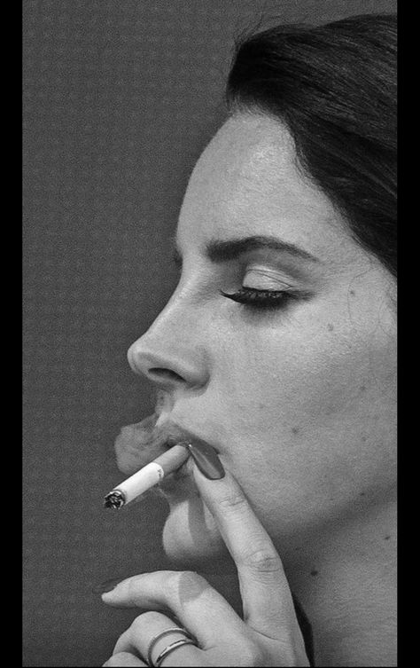 instagram @aestheticfeellings Lana Del Rey Aesthetic, Rey Aesthetic, Aesthetic Painting, Lana Del Rey, Rap, Nose Ring, Black, Instagram