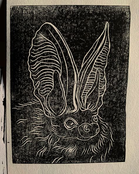 Linocut of a little bat for day 2 of inktober Bat Lino Print, Bat Linocut, Printmaking Linoleum, Diy Printmaking, Tiny Workshop, Unicorn Farts, Horror Prints, Relief Printmaking, Bat Art