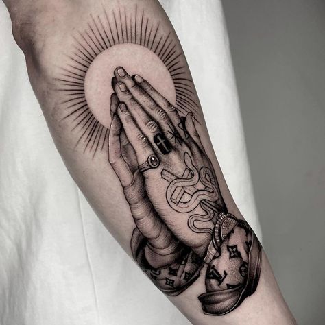 BLACK.TATTOO.STYLES’s Instagram profile post: “Artist- @gush.like.kush” Pray Tattoo, Best Tattoo Ideas For Men, Praying Hands Tattoo, Tattoo Filler, Dibujos Tattoo, Faith Tattoo, Full Arm Tattoos, Greek Tattoos, Cool Tattoos For Guys