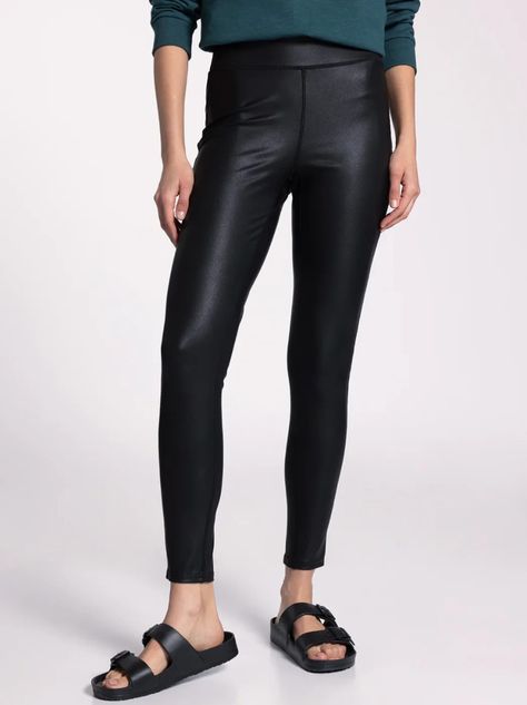 Styling faux leather leggings