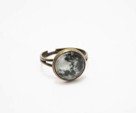 Full Moon Ring, Moon Jewelry, Galaxy Ring, Space Ring $18 Lunar Aesthetic, Full Moon Ring, Beautiful Full Moon, Astronomy Jewelry, Space Ring, Sparkling Diamond Ring, Space Rings, Ring Moon, Galaxy Ring