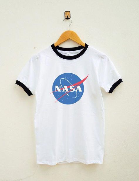 Nerdy Girl Quotes, Nasa Wallpaper Iphone, Nasa Logo Wallpaper, Wish List For Teens, Nasa Costume, Nasa Aesthetic, Wallpaper Astronomy, Nasa Tshirt, Birthday Presents For Teens