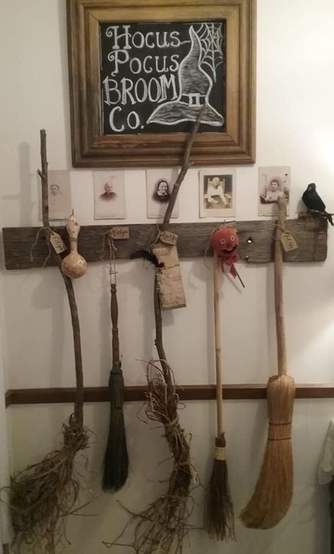 Halloween Broom Parking, Broom Display Ideas, Witches Coven Halloween, Halloween Witch Broom Diy, Salem Halloween Decor, Coven Party, Broom Wreath, Halloween Stations, Witch Items