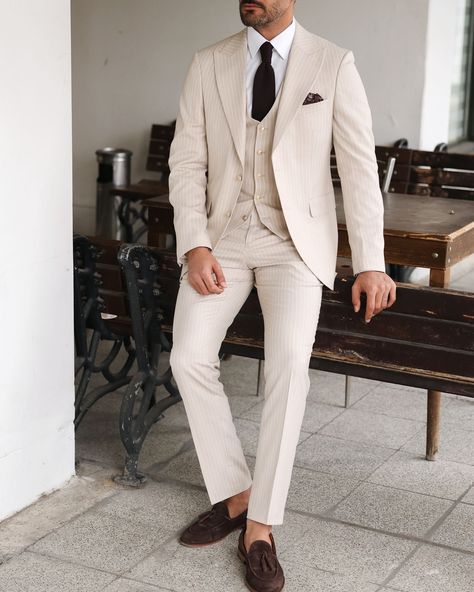 New Arrivals | Lytham Road ✨ The tailored slim fit cream three piece pinstriped men’s suit exudes refined sophistication. The cream colour adds a touch of elegance and versatility to the suit, making it suitable for various occasions. The pinstriped design and peak lapels elevate the overall aesthetic, creating a sleek and stylish look. Adornedwith decorative silver buttons, the suit exuded opulence and style. This suit is a perfect choice for those seeking a timeless and polished ensemble t... Cream Suit Men, Cream Suit, Suit Men, Cream Colour, Men’s Suits, The Cream, Silver Buttons, Three Piece, Mens Suits