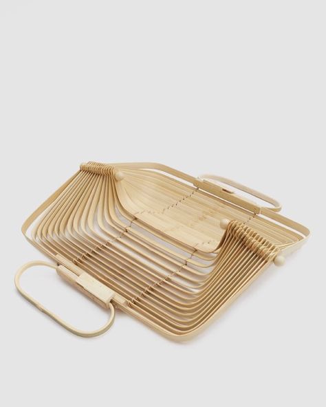 Bag from CULT GAIA Cult Gaia Bag, Wooden Purse, Bamboo Top, Bamboo Bag, Bags Leather Handbags, Rattan Bag, Heart Bag, Cult Gaia, Original Bags