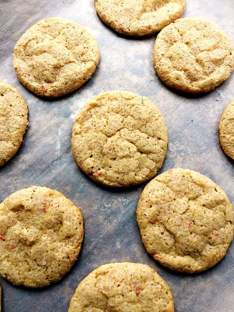 Vintage Sugar Cookie Recipe, Grapefruit Cookies, Tollhouse Cookie Recipe, Grapefruit Recipes, Drop Cookie Recipes, Crunchy Cookies, Lemon Cookies, Grapefruit Juice, Desserts Recipes