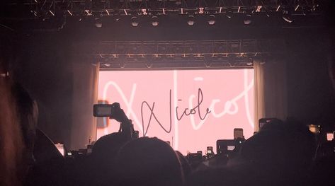 #nikizefanya #88rising #concert #nicole #niki 88rising Concert, Niki Zefanya Wallpaper, Niki Concert, Niki Zefanya, Concert Aesthetic, Laptop Wallpaper, Design Working, Desktop Wallpaper, Vision Board