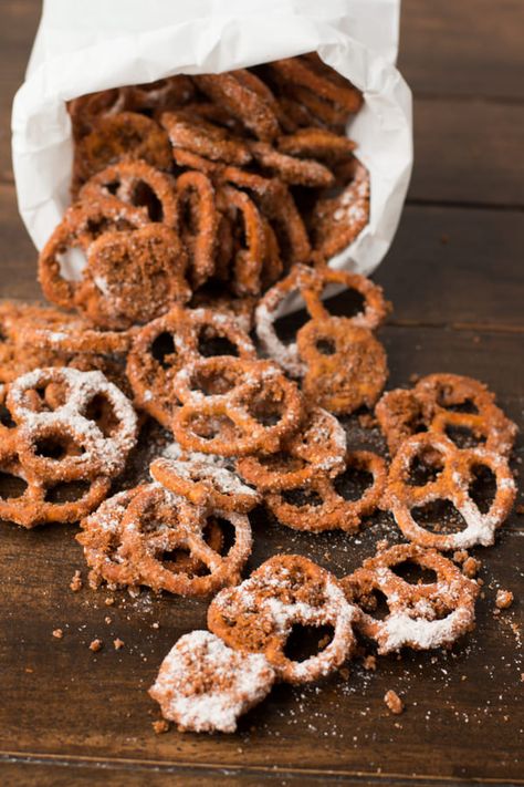 Churro Pretzels, Spiced Pretzels, Thanksgiving Goodies, Candy Creations, Oh Sweet Basil, Random Recipes, 2014 Christmas, Pretzels Recipe, Fall Stuff