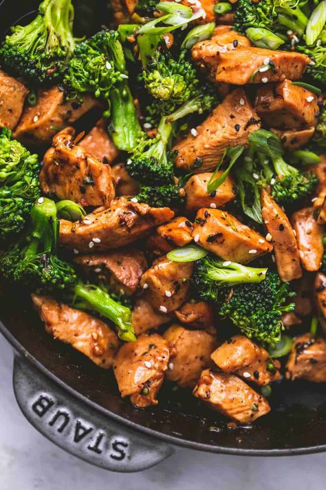 Chicken and Broccoli Stir Fry - Creme De La Crumb Chicken Tenders Broccoli, Brocolli Chicken Rice Recipes, Chicken Amd Brocoli, Chicken Abd Broccoli, Grilled Chicken And Broccoli, Chinese Chicken And Broccoli, Chicken And Broccoli Stir Fry, Broccoli Healthy, Chicken Broccoli Stir Fry