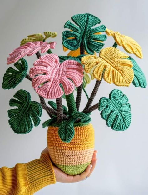 Plantas A Crochet, Crochet Plants, Crochet Leaf, Crochet Garden, Amigurumi Bear, شال كروشيه, Crochet Hack, Crocheting Projects, Crochet Plant