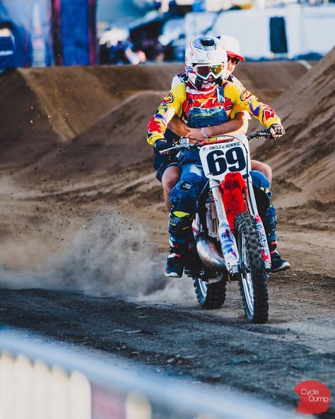 Ronnie Mac, Enduro Motocross, Cool Dirt Bikes, Motocross Racing, Horse Quotes, Dirt Bikes, Dirt Bike, Motocross, Motorsport