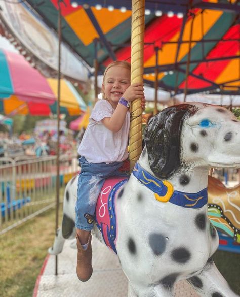 Wren And Jacquelyn, Angel Kids, The Fair, Wren, New Video, Tik Tok, Angel, Travel, On Instagram