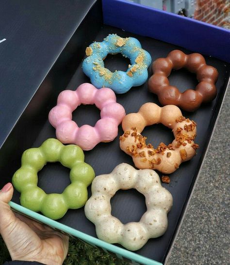 Mochi Aesthetic, Donuts Aesthetic, Mochi Donut, Boston Food, Fruit Chip, Kawaii Cooking, Cute Donuts, Baking Business, Cute Food Drawings