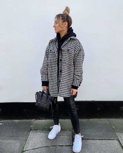 Shacket Outfit, Flannel Outfits, Instagram Autumn, Outfit Inspo Fall, Mode Inspiration, Outfit Casual, Winter Fashion Outfits, Looks Vintage, Fall Winter Outfits