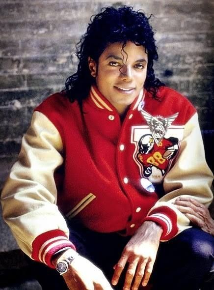 Thriller on Twitter: "Seriously, this man looks good in anything and everything 🤩❣ #MichaelJackson… " Michael Jackson Bad Era Photoshoot, Michael Jackson Poster, Michael Jackson Hot, Michael Jackson Bad Era, Hee Man, Michael Jackson Wallpaper, Photos Of Michael Jackson, Michael Jackson Smile, Joseph Jackson