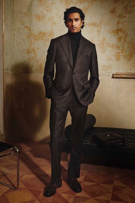 Expensive Suits, Business Casual Dress Code, Unstructured Jacket, Brioni Men, Classic Tuxedo, Cocktail Attire, Business Casual Dresses, Business Casual Men, Fall 2022