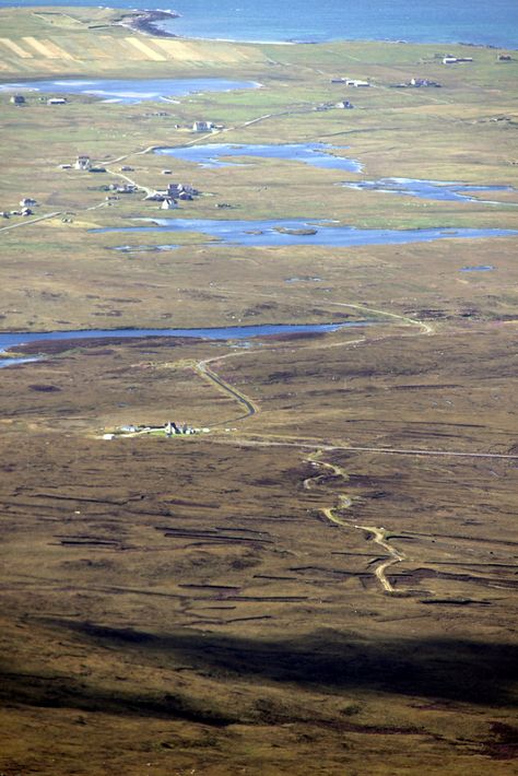 Stoneybridge peat road, South Uist (by Allan MacDonald) Uist Scotland, South Uist, Camping Scotland, Hebrides Scotland, Scottish Pride, Ancient Places, Great Scot, Scotland Forever, Scotland Highlands