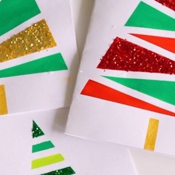 Kim McLeod | The Best Ideas for Kids on Instagram: "Who likes handmade cards? 😍🎄 Follow me @bestideasforkids for more Christmas crafts 🎄 Ever try tape resist art? It’s such a fun and easy way to paint a tree! Also really easy for kids to do too! Here’s what you need: Washi tape (from my experience this peels off much nicer than painter’s tape) or painter’s tape Paint 🎨 - I like to use non-toxic acrylic paint because it’s thicker than washable paint. A quality tempera paint would work well too. White cardstock Glitter (optional) - you can use eco-friendly glitter ✨ I love that there are so many different design options you can make with tape and the result turns out so pretty! 😍 Search “tape resist” on thebestideasforkids.com for the full post instructions. Directions: -Have Tape Painting, Holiday Calendar, Washable Paint, Holiday Crafts For Kids, Christmas School, Christmas Games, Holidays With Kids, Christmas Crafts For Kids, Christmas Treats