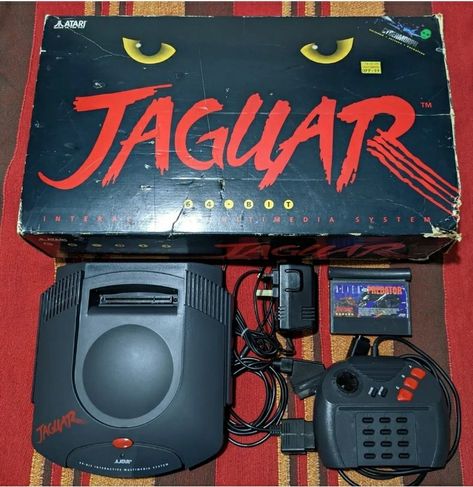 Atari Jaguar, Video Game Systems, Sega Dreamcast, Black Console, Classic Video Games, Old Computers, Retro Video Games, Game System, Metal Gear Solid