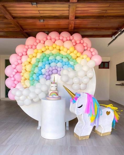 Diy Eid Decorations, Fancy Baby Shower, Disney Frozen Birthday Party, Unicorn Birthday Party Decorations, Princess Birthday Party Decorations, 1st Birthday Girl Decorations, Disney Frozen Birthday, Unicorn Themed Birthday Party, Birthday Party Decorations Diy