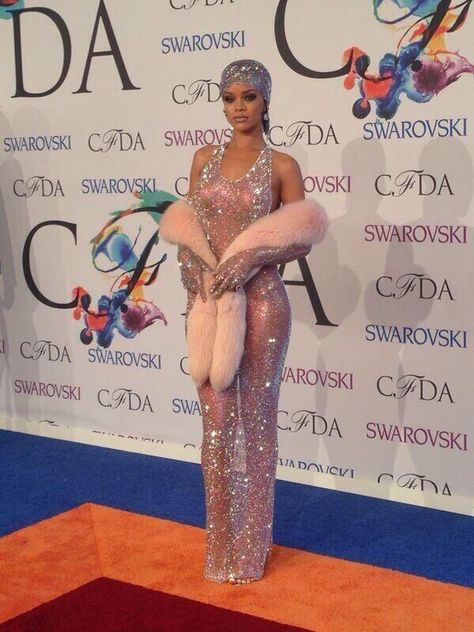 Rihanna Rihanna 2014, Rihanna Red Carpet, Rihanna 2013, Swarovski Dress, Crystal Floor, Cfda Awards, Bad Gal, Rihanna Fenty, 2014 Fashion