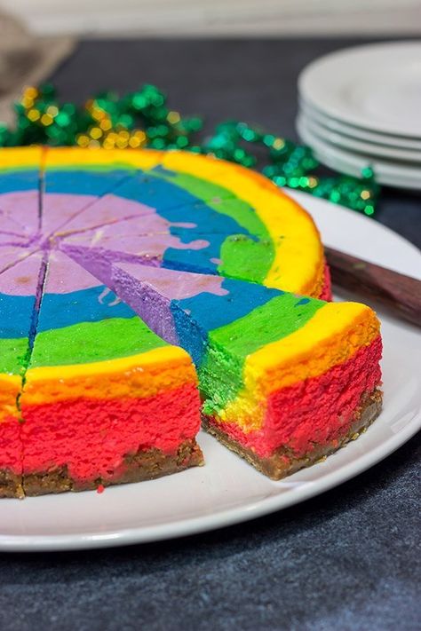 Rainbow Cheesecake Recipe, Rainbow Cheesecake, Slice Of Cheesecake, Rainbow Unicorn Cake, Apricot Recipes, Classic Cheesecake, Sure Thing, Rainbow Food, Pie Tart