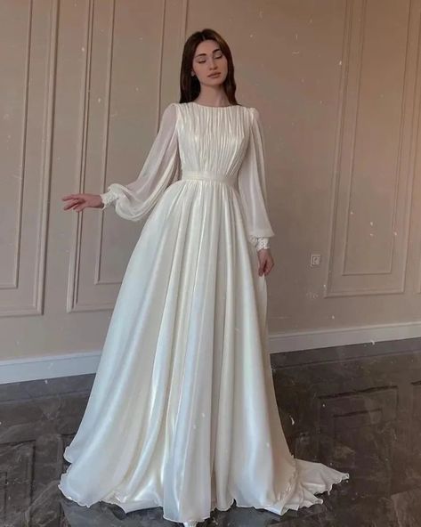 Women's Fashion Lantern Pearlescent Yarn White Dress available at wholesale price 💕 #WomenWear #TrendyStyle #wholemart99 #trendydresses Fairy Long Dress, Princess Fairy, Dress Graduation, Round Neck Dress, Evening Dress Fashion, Aline Dress, Women's Evening Dresses, Round Neck Dresses, White Maxi