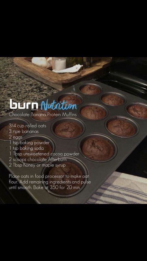 Chocolate Banana Protein Muffins, Burn Boot Camp, Chocolate Protein Muffins, Banana Protein Muffins, Protein Muffin Recipes, Banana Protein, Protein Muffins, Breakfast Cookies, Protein Snacks