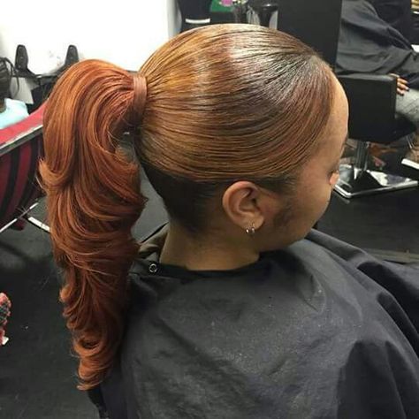 Quick weave pony tail Sleek Ponytail Hairstyles, Ponytail Hairstyle, Black Ponytail Hairstyles, Easy Hairstyles For Medium Hair, Side Ponytail, Hair Done, Quick Weave, Sleek Ponytail, Ponytail Styles