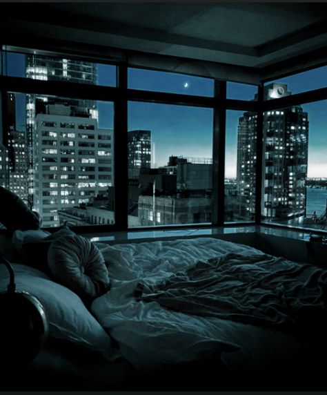 Night Time Bedroom, Night Apartment, Bedroom At Night, City Bedroom, City View Apartment, Windows To The Soul, Apartment View, Romantic Room, Lashes Mascara