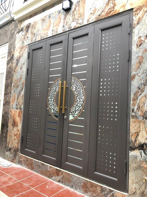 Iron Main Gate Design Modern, Main Door Design Modern, Modern Front Entry, Skill List, Iron Main Gate Design, Main Gates, Home Gate Design, Gate Designs Modern, Goku Drawing