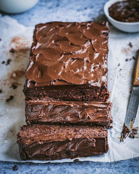 Paleo Nutella, Chocolate Sheet Cake Recipe, Rainbow Plant Life, Healthy Breads, Unfrosted Cake, Cake Rainbow, Vegan Nutella, Nutella Cake, Chocolate Sheet Cake