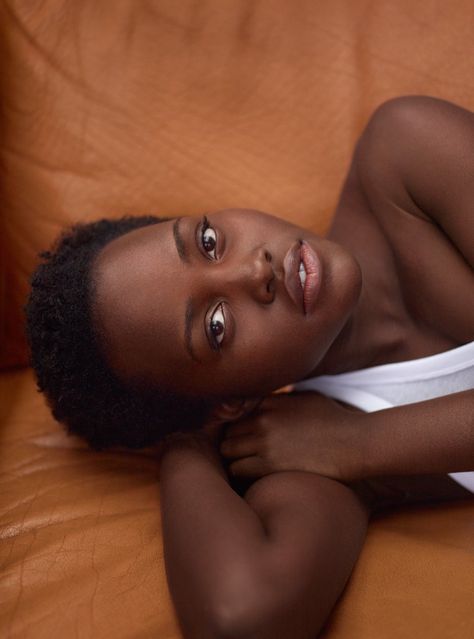 Lupita Nyong'o gazes into the camer'a lens for this stunning close-up shot Lupita Nyongo Photoshoot, Lupita Nyong, Lupita Nyongo, Lupita Nyong'o, Instyle Magazine, Perfect Skin, Afro Hairstyles, Fashion Photoshoot, Black Is Beautiful