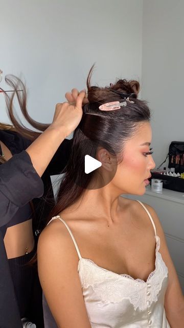 22K likes, 141 comments - chrisstylesmaihair on August 7, 2023: "HOW TO CREATE THE SNATCHED HAIR DOWN LOOK! @mya.tran // Makeup @traceytruong_ // Hair by me! Us..." Snatched Wedding Hair, Hair With Pins On Side, Sleek Sides Hair Down, Slick Back Hairdos, Slicked Back Sides Hair Down, How To Style Pin Straight Hair, Snatched And Sleek Middle Part, Sleek Hairdo Wedding, Down Slick Back Hair