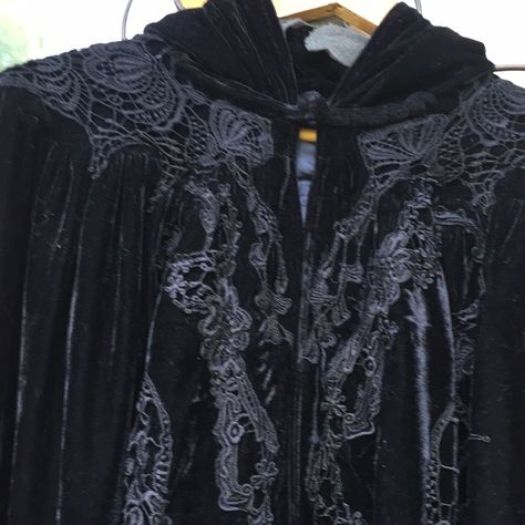 Brand New Witch’s Robe, Purchased Brand New In Salem, Massachusetts And Never Used (See My Profile). It Is Absolutely Beautiful, Made Of Black Velvet With Ornate Brocade And Black Lace. It Measures 55 Inches Long From The Front Fastening Loop Button To The Bottom Hem. It Has An Asymmetrical Hem And Is A Few Inches Longer In The Back. It Does Have A Lining As Shown In The Last Photo. Also Please Note That I Have A Second Identical One Should Anyone Be Interested In Buying Both. They Would Have To Be Two Separate Orders Because They Are Heavy And They Are Large. (2571) Vampire Sorceress, Medieval Vampire, Salem Massachusetts, Romantic Goth, Asymmetrical Hem, My Profile, Fairy Tail, Asymmetric Hem, Black Velvet