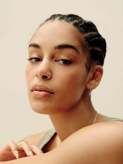 Beauty. Cornrows. Jorga Smith Social Causes, Jorja Smith, Girl Hairstyle, Total Beauty, Curly Ponytail, Kali Uchis, Gold Beauty, Hair Reference, Brand Designer