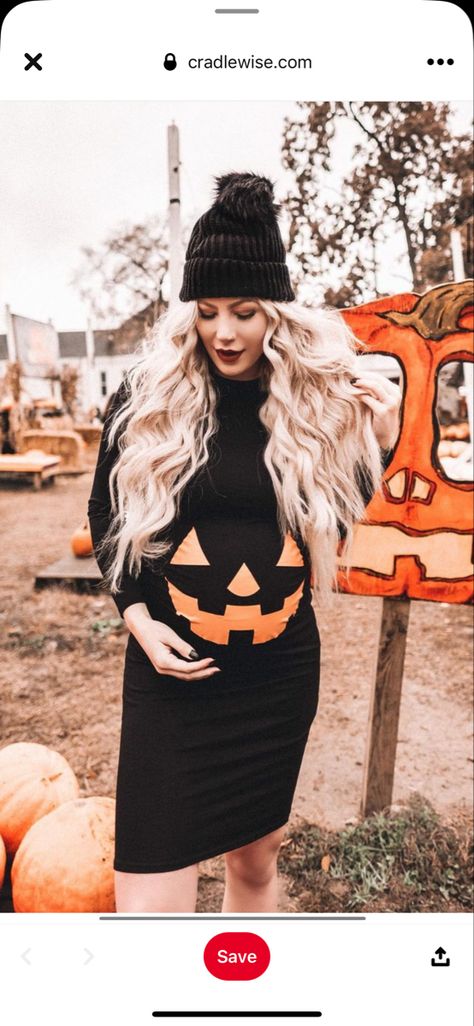 Pregnant Bump Halloween Costumes, Maternity Pumpkin Costume, Maturity Halloween Costumes, Pregnant Pumpkin Costume, Pregnant Skeleton Costume, Halloween Maternity Outfits, Simple Pregnant Halloween Costumes, Family Costume Ideas For 3 And Pregnant, Pregnant Costume Ideas Family