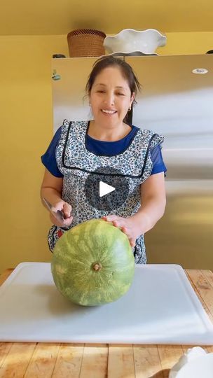 31K views · 879 reactions | Rebeca Coss on Reels | Rebeca Coss · Original audio Caribbean Drinks, Agua Fresca Recipe, Mexican Desserts, Homemade Salsa Recipe, Mexican Drinks, Mexico Food, Refreshing Drinks Recipes, Pot Pies Recipes, Mexican Cooking