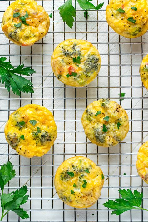 Kid Friendly Breakfast Ideas, Kid Friendly Breakfast, Vegetarian Frittata, Onion Frittata, Frittata Muffins, Fried Chicken Cutlets, Kid Friendly Breakfasts, Veggie Frittata, How To Make Broccoli