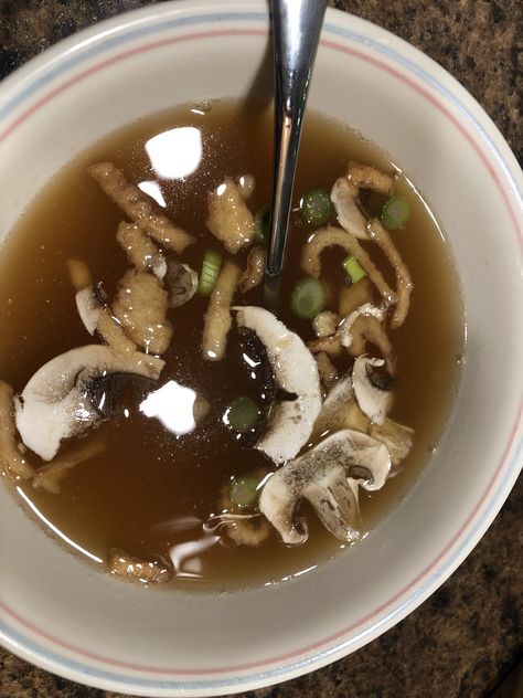 Miyabi Japanese Onion Soup Recipe - Food.com Green Onion Soup, Japanese Onion Soup, Hibachi Soup, Japanese Onion Soups, Hibachi Vegetables, Recipes Japanese, Soup Video, Japanese Steakhouse, Onion Soup Recipes