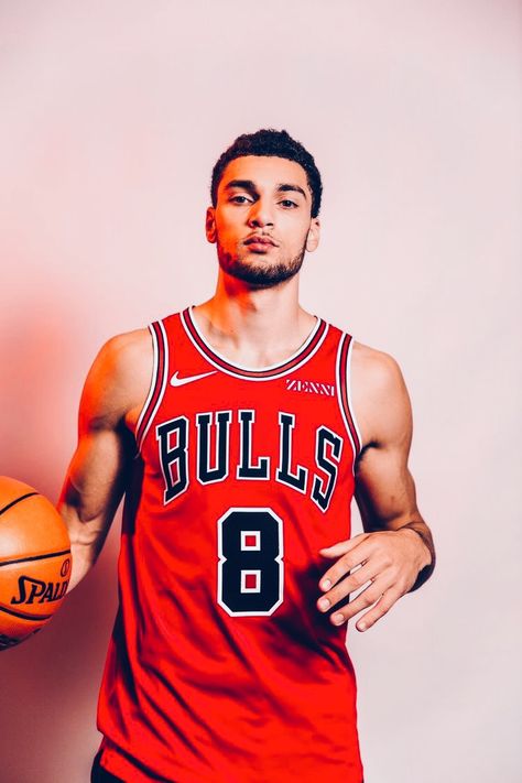 Chicago Bulls Tattoo, Best Nba Players, Chicago Bulls Basketball, Zach Lavine, Bulls Basketball, Jersey Fashion, Sport Portraits, Bola Basket, Jersey Nike