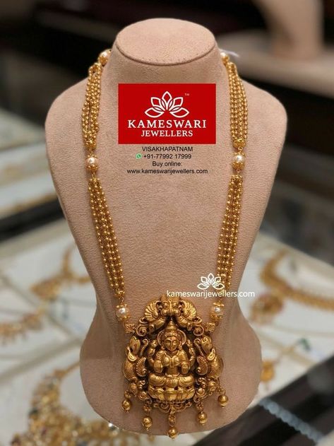 Kameswari Jewellers, Victoria Kay, Temple Jewelry Necklace, Gold Temple Jewellery, Antique Necklaces Design, Antique Gold Jewelry Indian, Antique Jewellery Designs, Gold Jewelry Simple Necklace, Gold Necklace Indian Bridal Jewelry