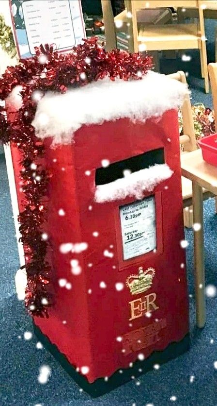 Santa's Post Box Diy, Christmas Post Box Diy, Christmas Post Box Ideas, Christmas Postbox Diy, Christmas Post Office Role Play, Santa Post Box Diy, Postbox Diy, Xmas Post Box, Nursery Christmas