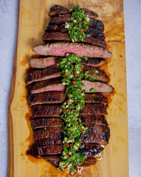 Juicy, Tender, Marinated Flank Steak with Chimichurri #steak #marinade #flanksteak #chimichurri Flank Steak With Chimichurri, Flank Steak Marinade, Flank Steak Chimichurri, Steak Marinades, Cilantro Chimichurri, Marinade Flank Steak, Steak With Chimichurri, Flank Steak Tacos, Chimichurri Steak