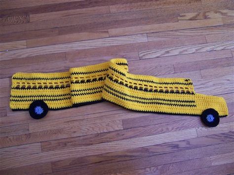 Truck Scarf Crochet Pattern, Crochet Bus Scarf, Crochet Bus Driver Gift, School Bus Crochet Pattern, Crochet School, Christmas In August, Lidia Crochet Tricot, Crochet Scarf Pattern Free, Scarf Tutorial