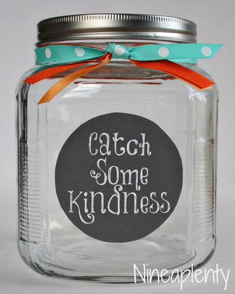 Every time you catch someone doing something kind, you put THEIR name on a piece of paper ALONG WITH the act of kindness. Then you SIGN the paper with YOUR name and put it the jar. Kindness Jar, Act Of Kindness, Class Management, Classroom Behavior, Piece Of Paper, The Jar, Character Education, Classroom Community, Beginning Of School