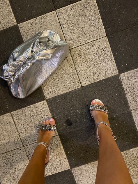 Silver Bottega Bag, Botegga Venetta Shoes, Bottega Bags, Bottega Shoes, Bottega Bag, Silver Bags, Bag Silver, Silver Shoes, Insta Fits