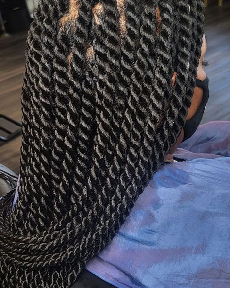 Ropetwists Styles, Large Knotless Twists, Jumbo Knotless Twists, Large Knotless Twist, Large Twist Braids, Large Senegalese Twists, Knotless Twist Braids, Big Braid Styles, Knotless Cornrows